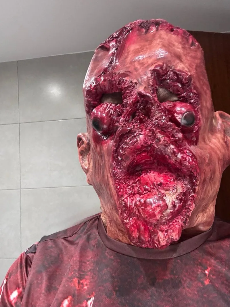 Máscara Zombie Latex Realista