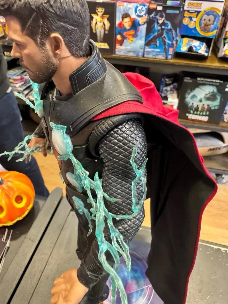 Figura Hot Toys Thor Infinity War 1/6